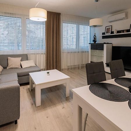 Skau Dunajska 58A Apt3 Daire Bratislava Dış mekan fotoğraf